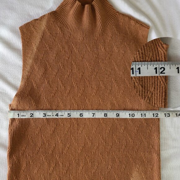 Sweater Tank - Tan/brown - Tribal - Size S - Picture 5 of 9